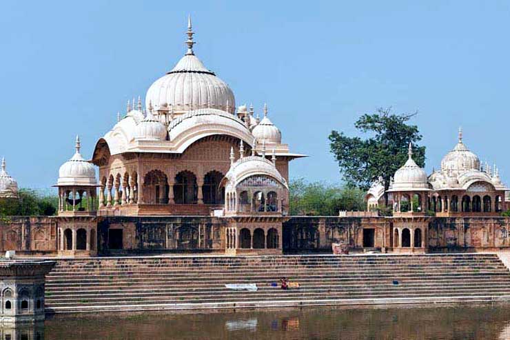 north India pilgrimage tour with Varanasi